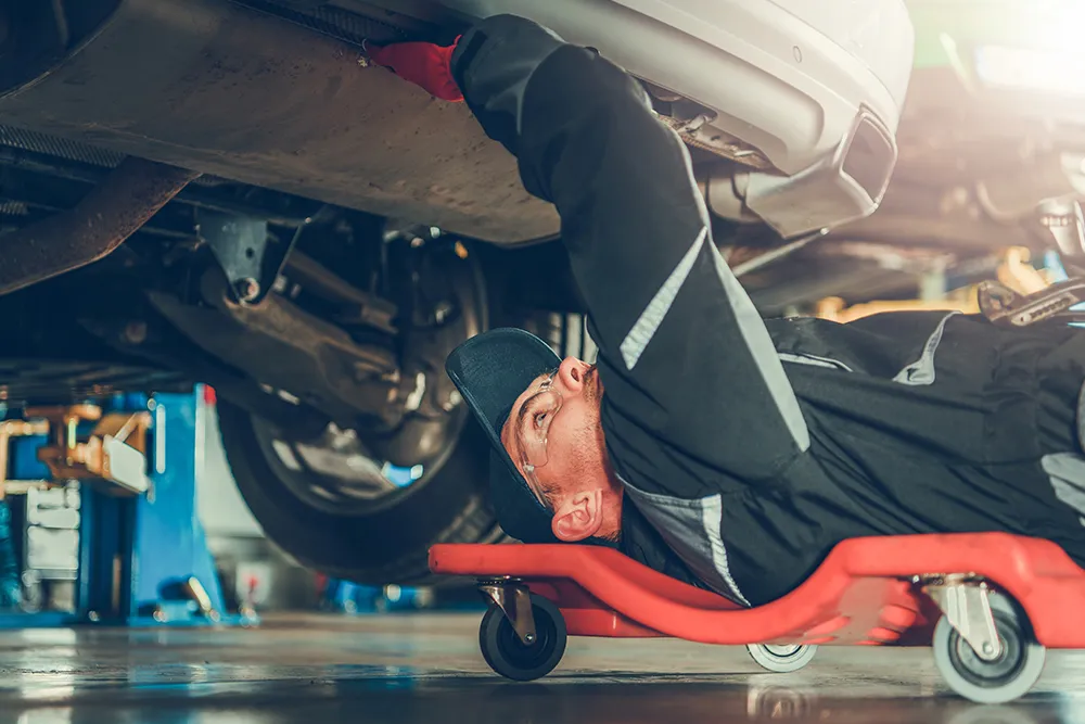 Why Does the Exhaust Manifold Leak?